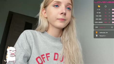 petiteminxx from Chaturbate